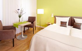 Flottwell Berlin Hotel & Residenz Am Park 3*